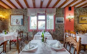Hostal Restaurante El Roser
